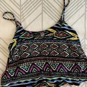 Cropped pattern tank top